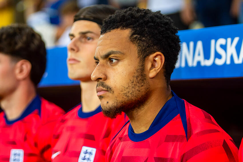 CJ Egan-Riley : Le Jeune Talon de l'Olympique de Marseille et Son Impact Décisif