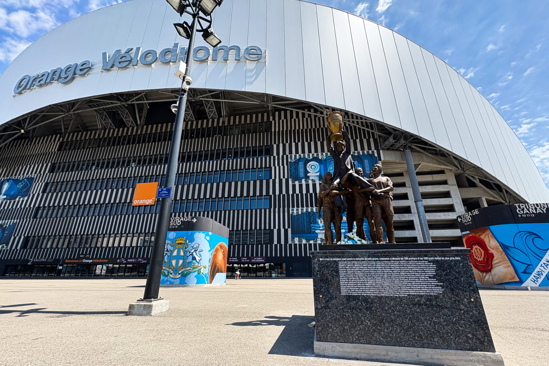Découvrez le Nouveau Maillot Domicile de l'Olympique de Marseille pour la Saison 2025-2026