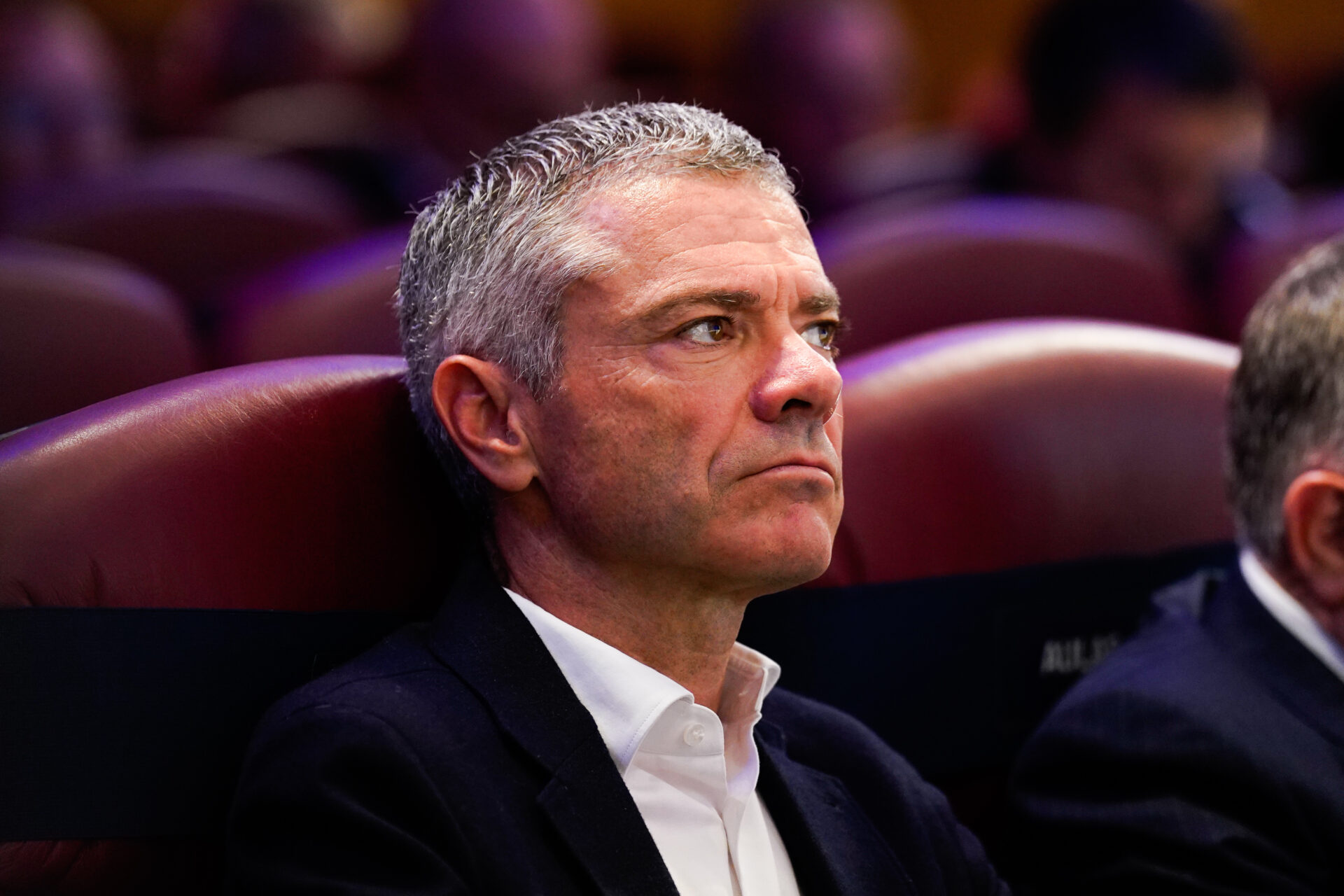 Crise financière du football français : La DNCG tire la sonnette d'alarme sur un déficit record