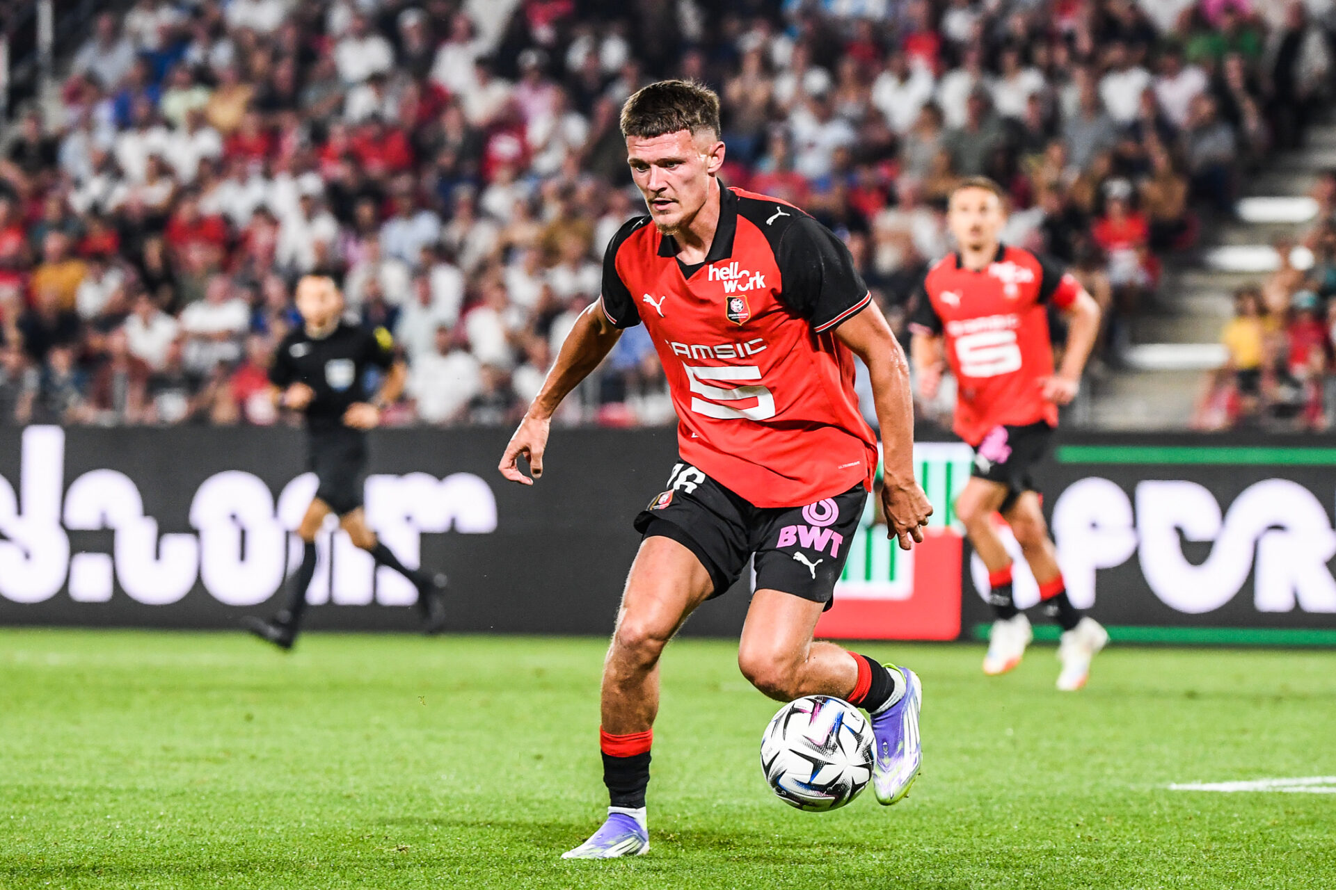 Quentin Merlin : Une Première Éblouissante au Stade Rennais Contre l'OM