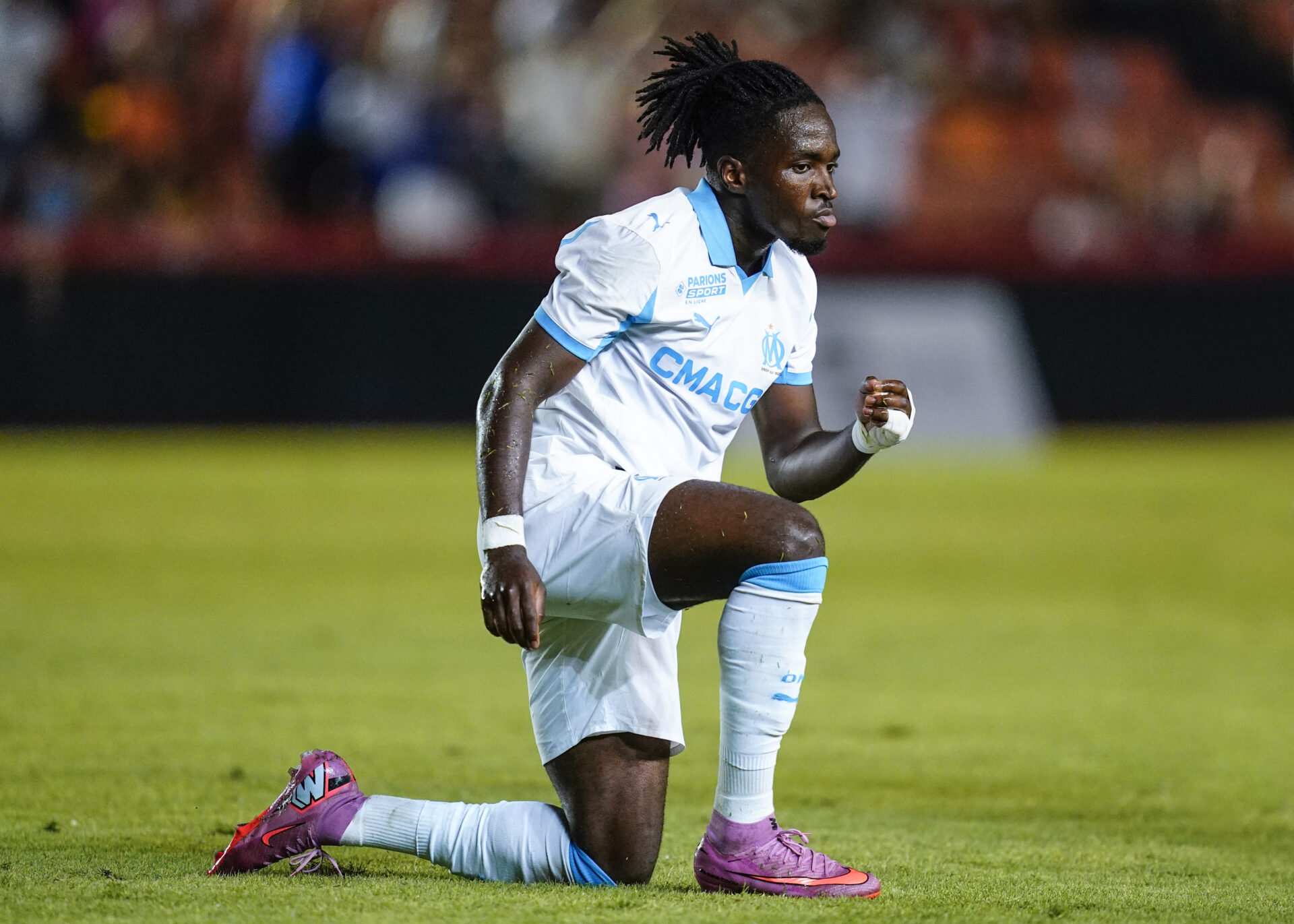 Jonathan Rowe : Un Transfert Éclair de l'OM à Bologne pour relancer sa Carrière