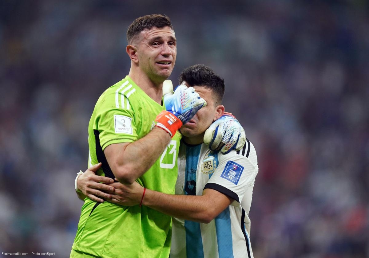 Geronimo Rulli : L'Admiration de la Nouvelle Génération pour Emiliano Martinez
